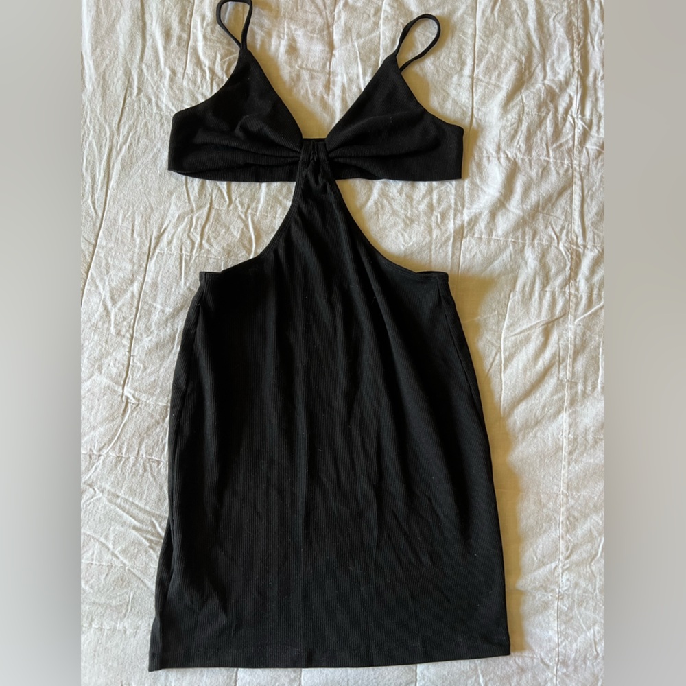 black dress
